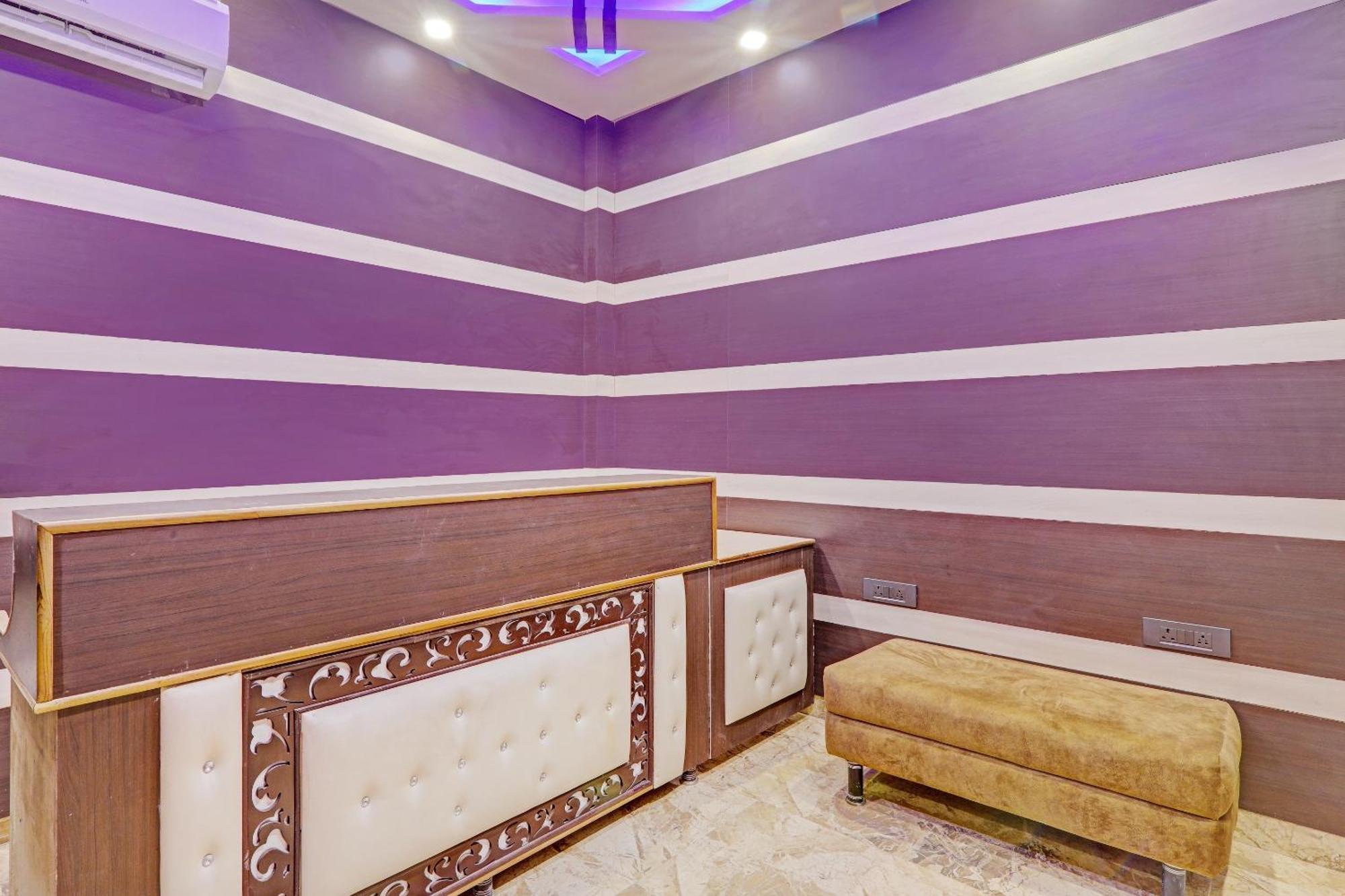 Super Townhouse Riddhi Residency Ξενοδοχείο Λάκναου Εξωτερικό φωτογραφία